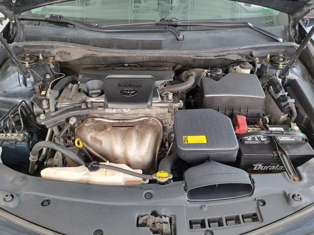 Used 2012 Toyota Camry SE w/ Leather Pkg image 28