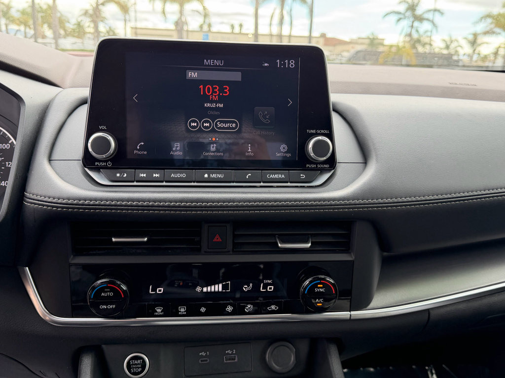 Used 2023 Nissan Rogue SV FWD image 12