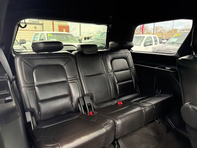 Used 2018 Lincoln Navigator Reserve w/ Technology Package image 22