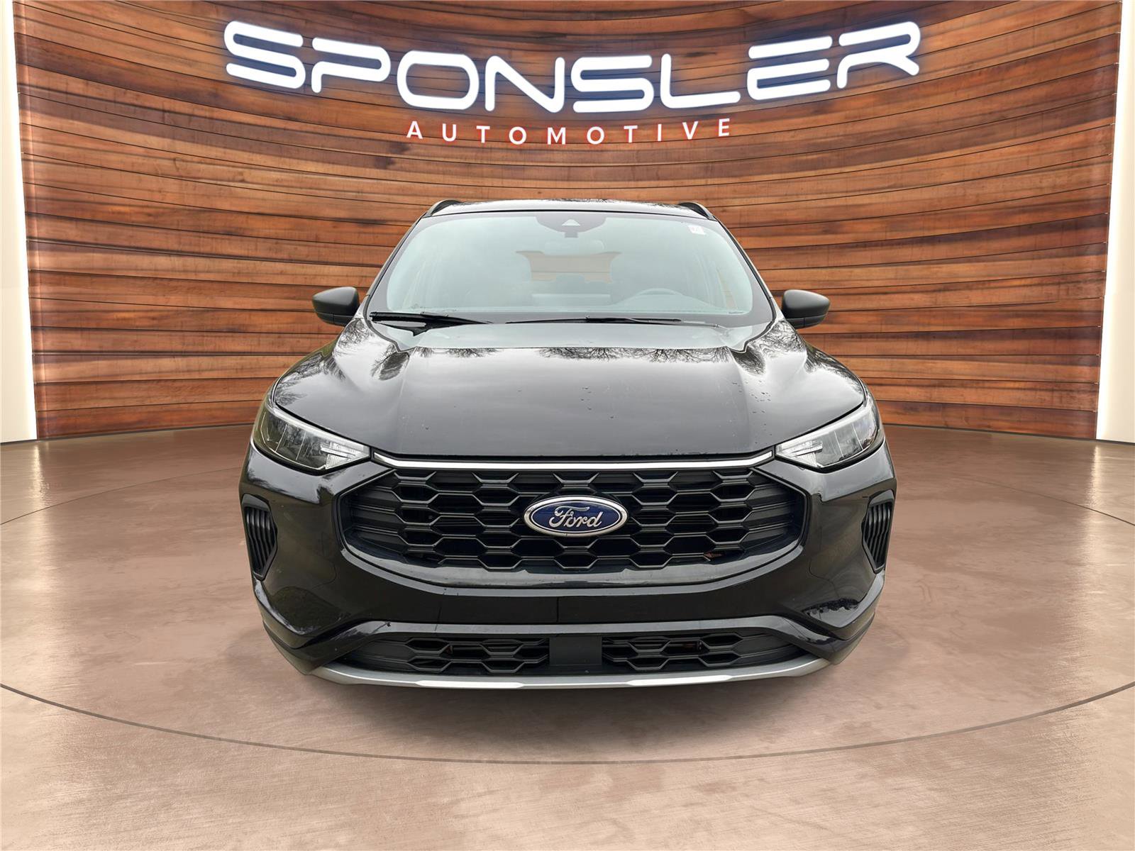 Used 2024 Ford Escape ST-Line w/ Tech Pack #1 image 8