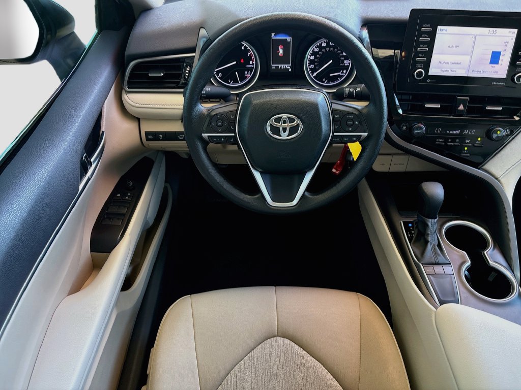 Used 2024 Toyota Camry LE FWD image 10