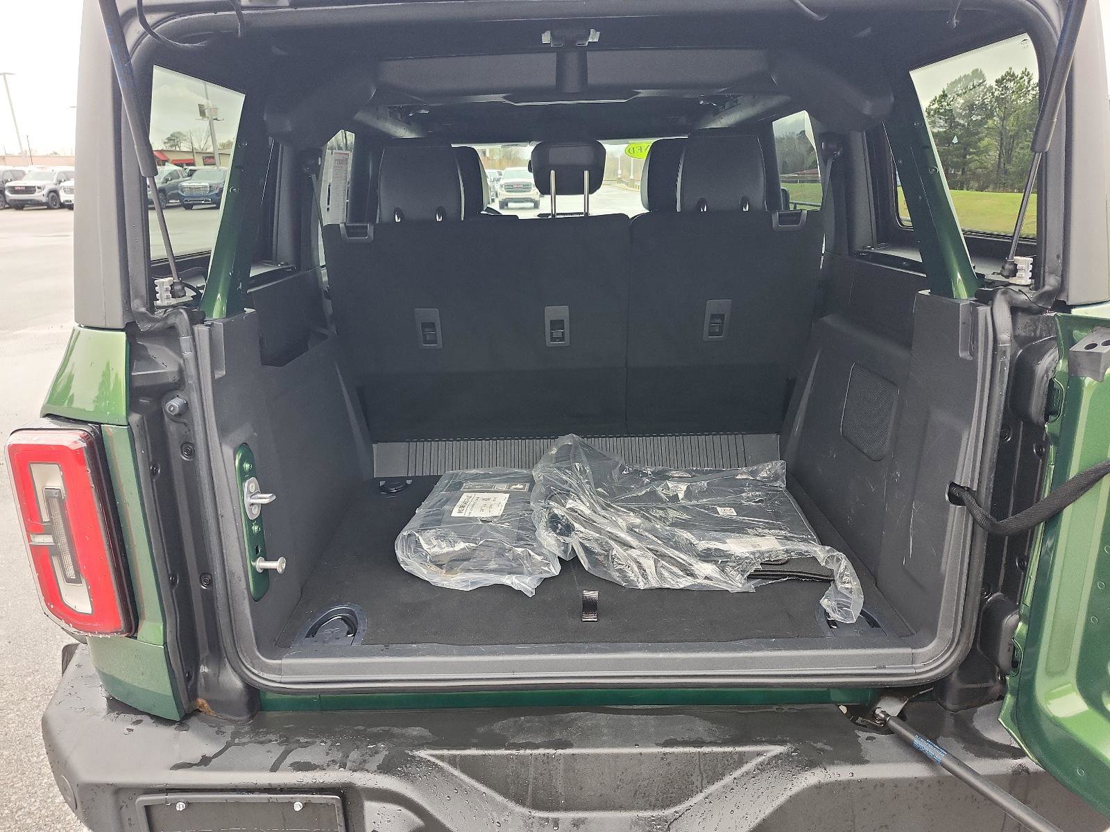 Used 2023 Ford Bronco Wildtrak image 10