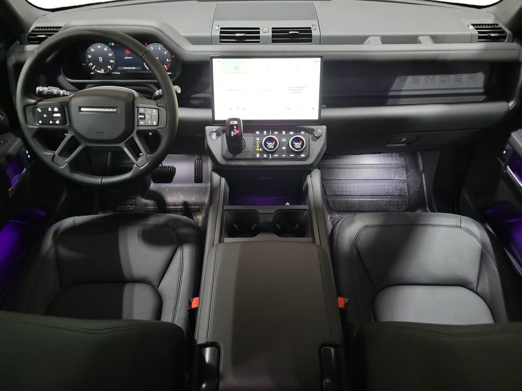 New 2026 Land Rover Defender 130 X-Dynamic SE image 25