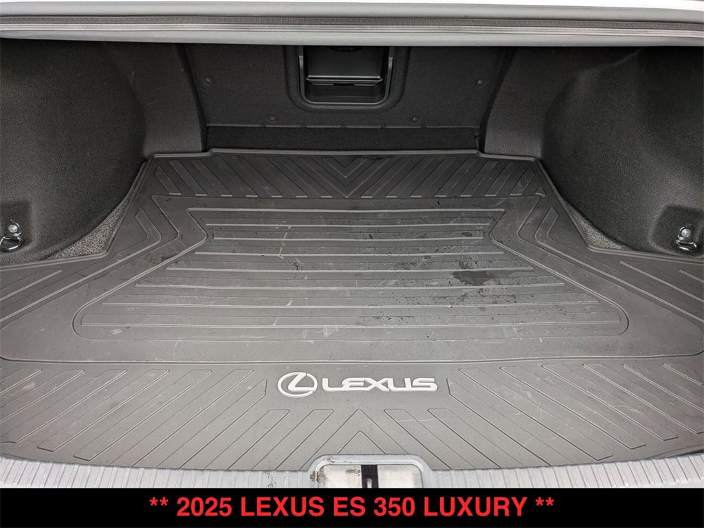 Used 2025 Lexus ES 350 Luxury w/ Accessory Package (Z2) image 27