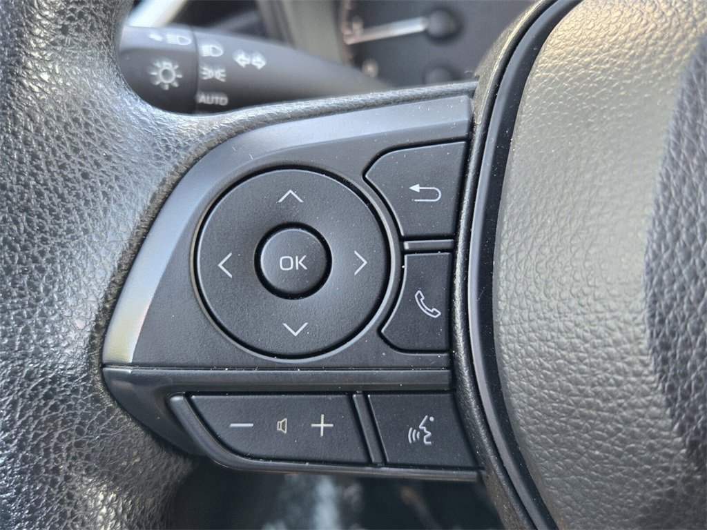 Used 2024 Toyota Corolla LE image 25
