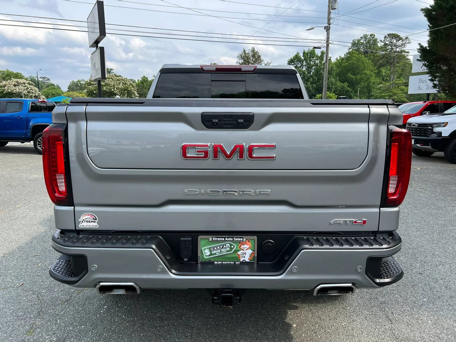 Used 2024 GMC Sierra 1500 AT4 w/ AT4 Premium Package AWD/4WD image 4