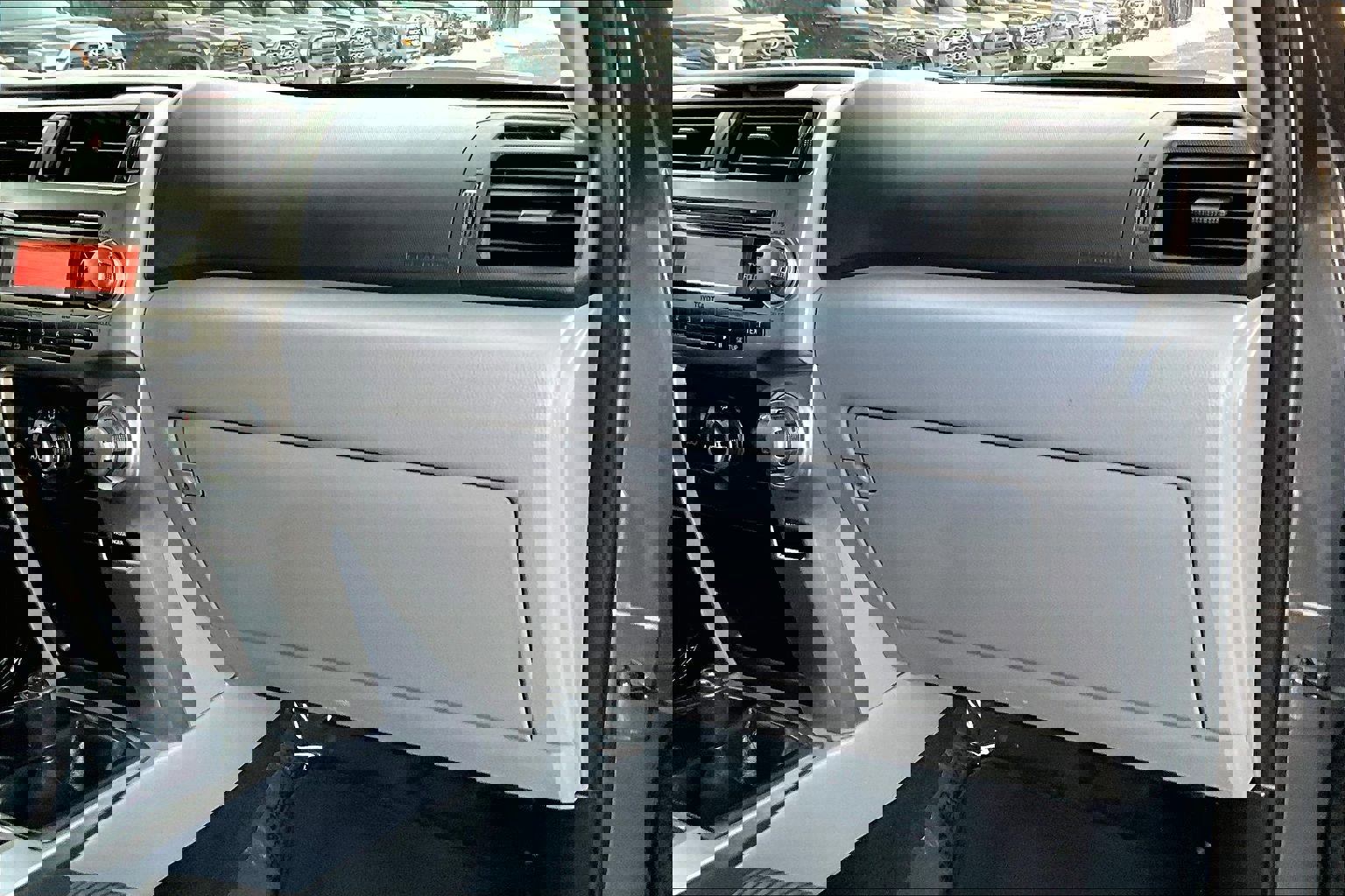 Used 2012 Toyota 4Runner SR5 w/ Convenience Pkg image 15