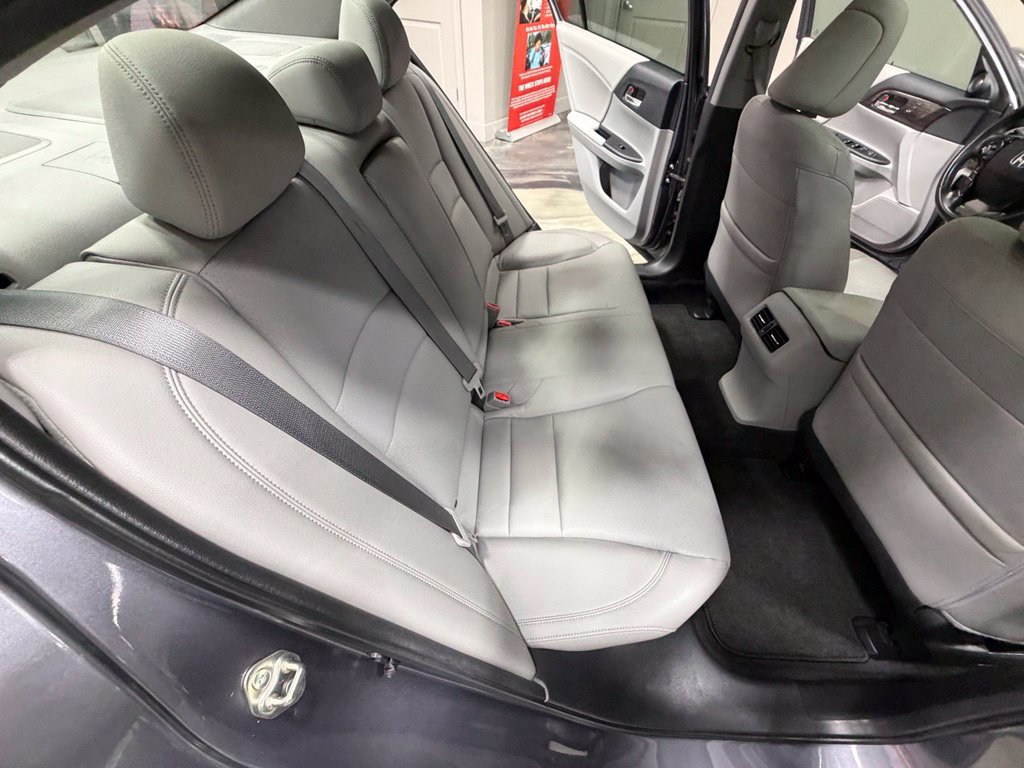 Used 2016 Honda Accord EX-L image 46