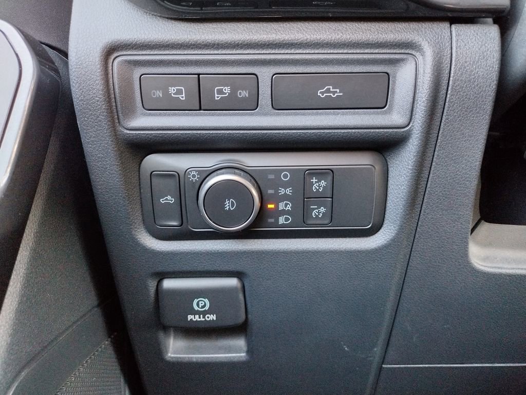 Used 2021 Ford F150 XLT w/ Equipment Group 302A High image 24