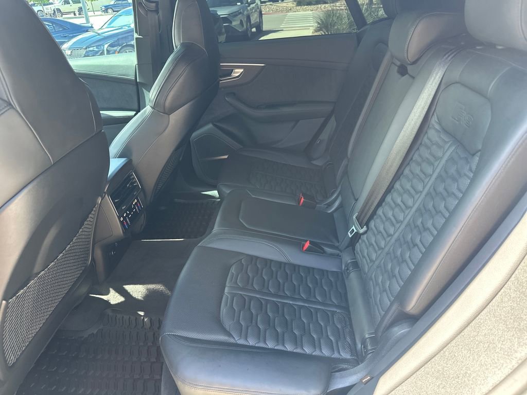Used 2023 Audi RS Q8 AWD/4WD image 32