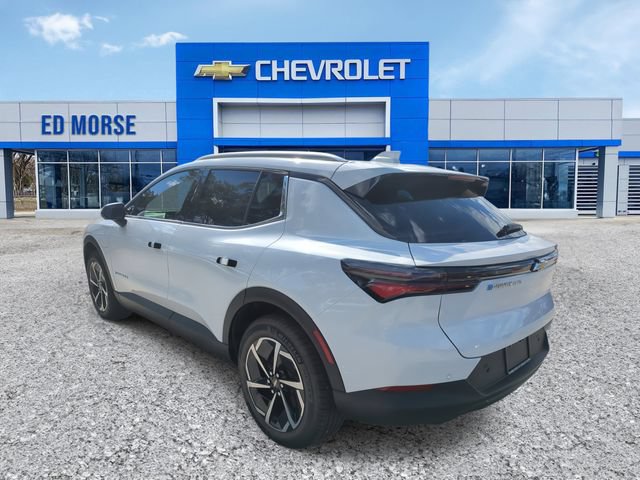 New 2026 Chevrolet Equinox EV LT AWD/4WD image 2
