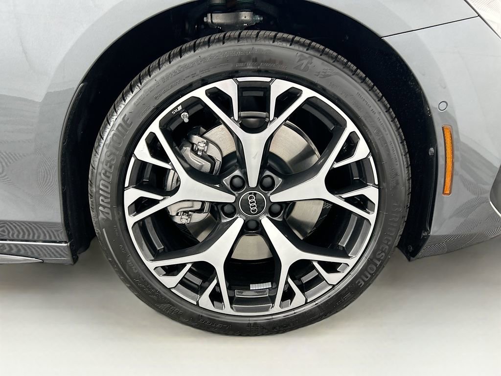 Used 2026 Audi A6 Premium Plus w/ Premium Plus Package AWD/4WD image 32