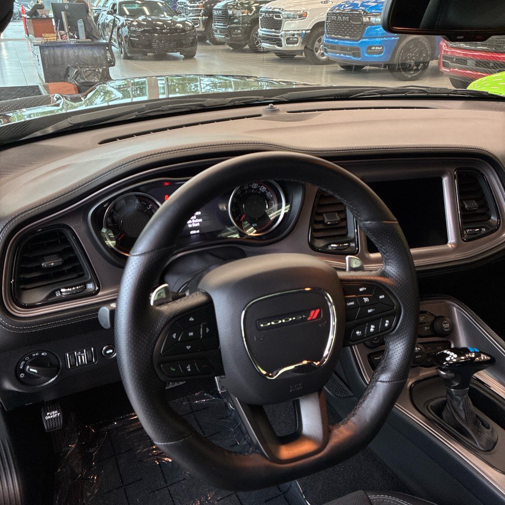 Used 2023 Dodge Challenger R/T Scat Pack RWD image 4