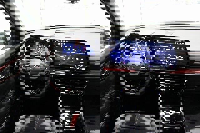 New 2026 Chevrolet Traverse RS image 17