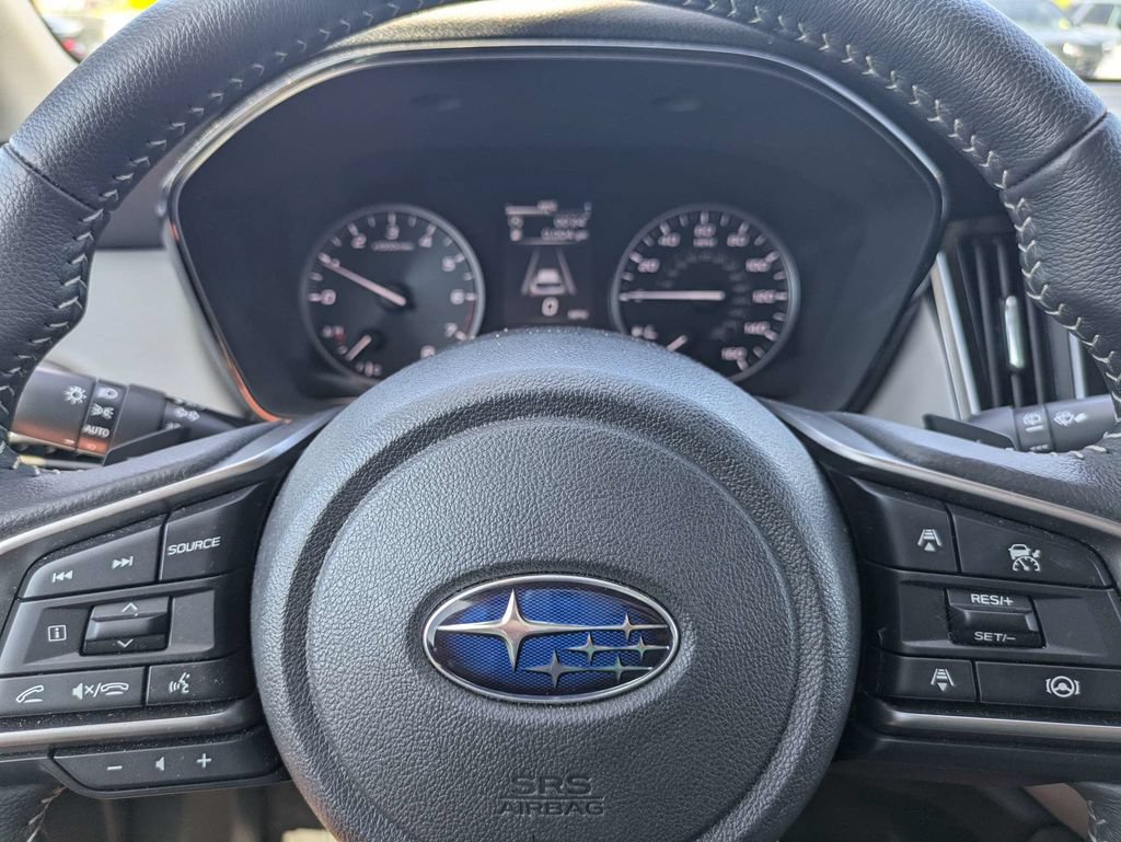 Certified 2025 Subaru Outback Premium AWD/4WD image 33