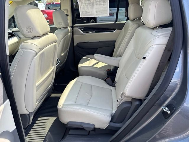 Used 2020 Cadillac XT6 Premium Luxury AWD/4WD image 19
