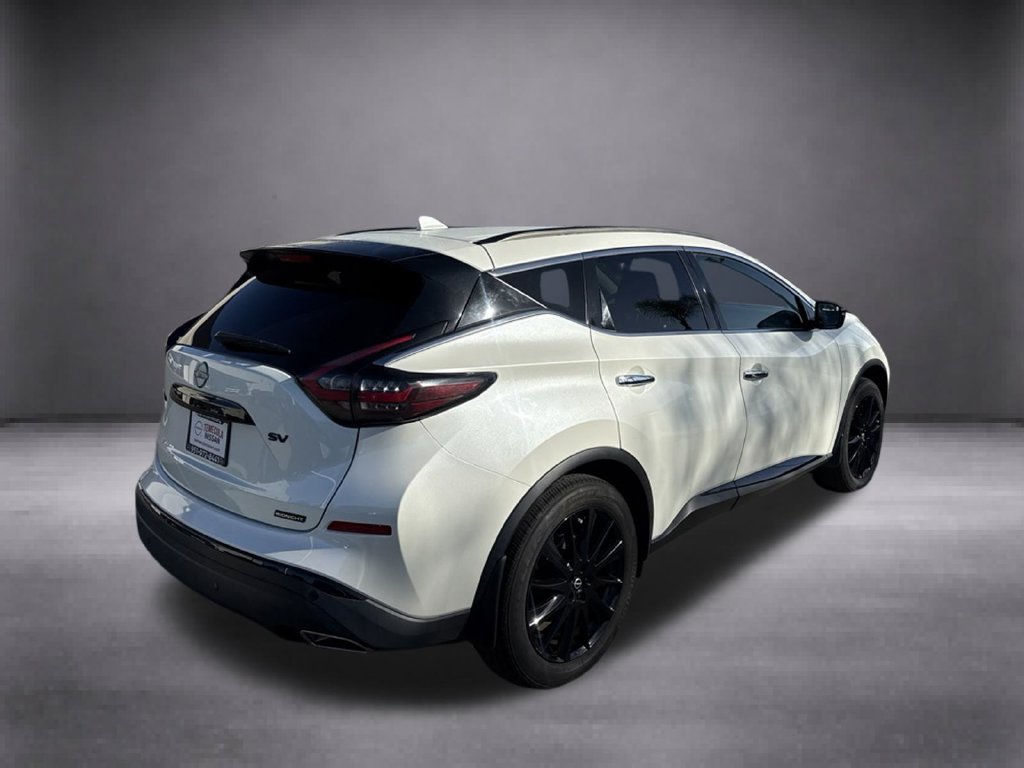 Used 2023 Nissan Murano SV w/ SV Midnight Edition Package FWD image 4