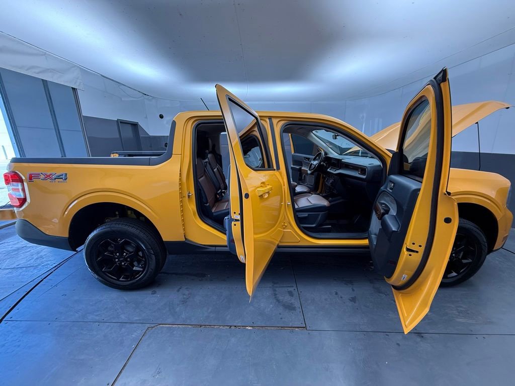 Used 2022 Ford Maverick Lariat w/ Lariat Luxury Package AWD/4WD image 17