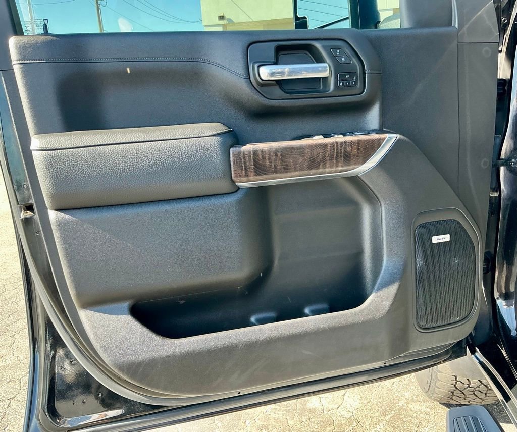 Used 2022 GMC Sierra 3500 Denali w/ Denali Ultimate Package image 45