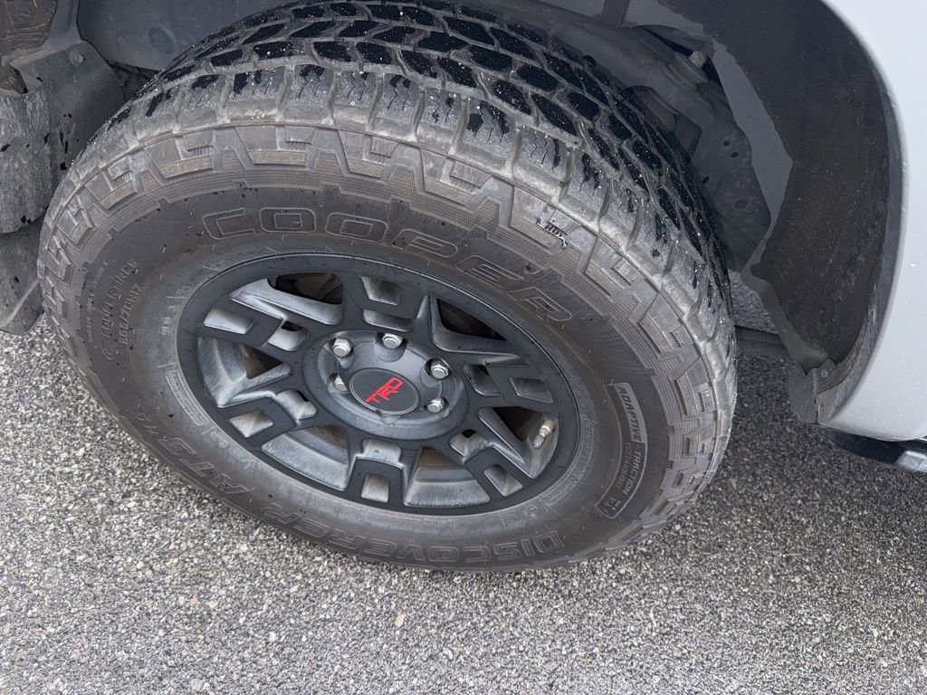 Used 2021 Toyota 4Runner TRD Off-Road Premium image 23