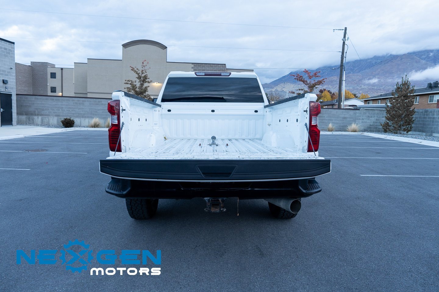Used 2020 Chevrolet Silverado 2500 W/T image 25
