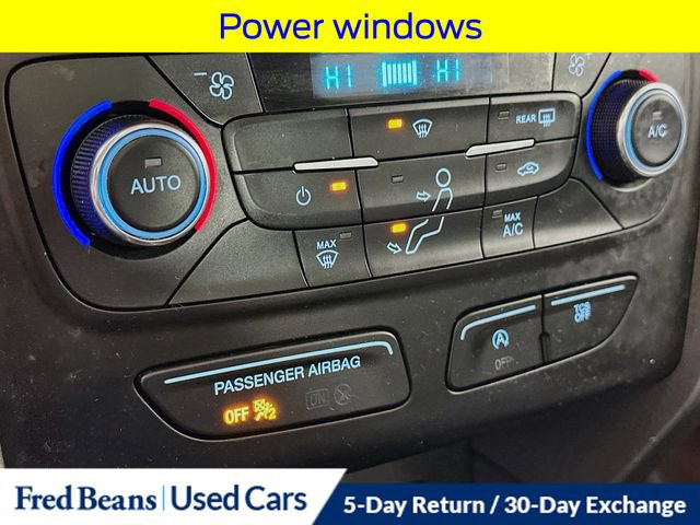 Used 2017 Ford Escape SE AWD/4WD image 19