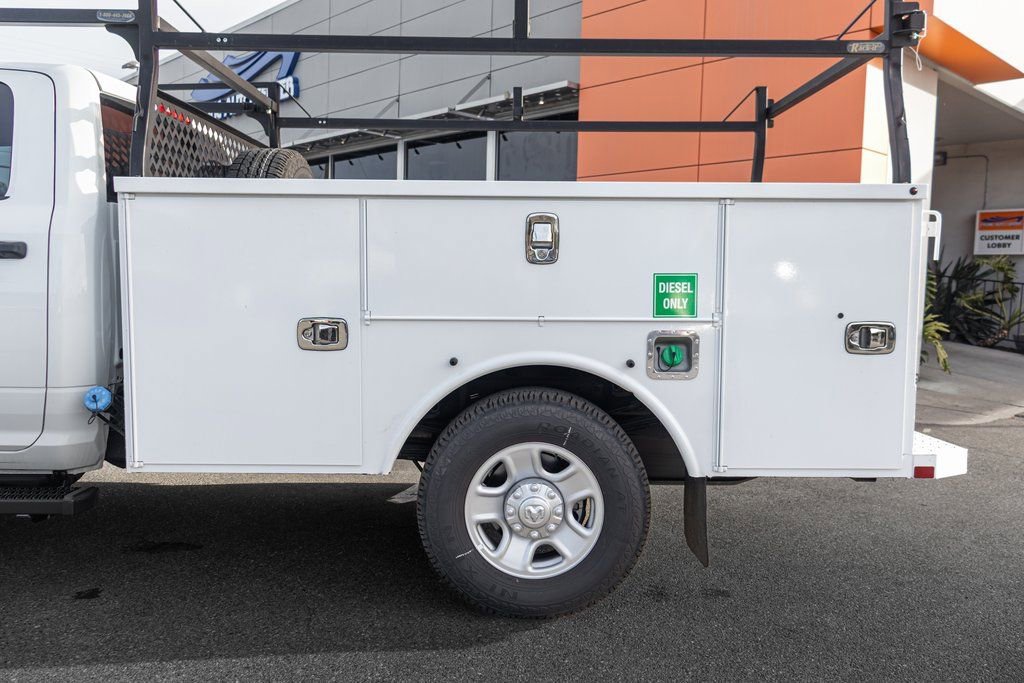 Used 2024 RAM 3500 Tradesman w/ Safety Group AWD/4WD image 13