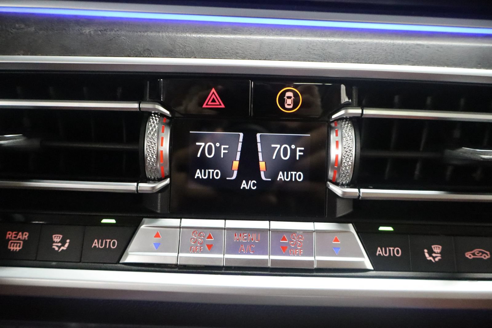 Used 2019 BMW X7 xDrive40i w/ Premium Package AWD/4WD image 41