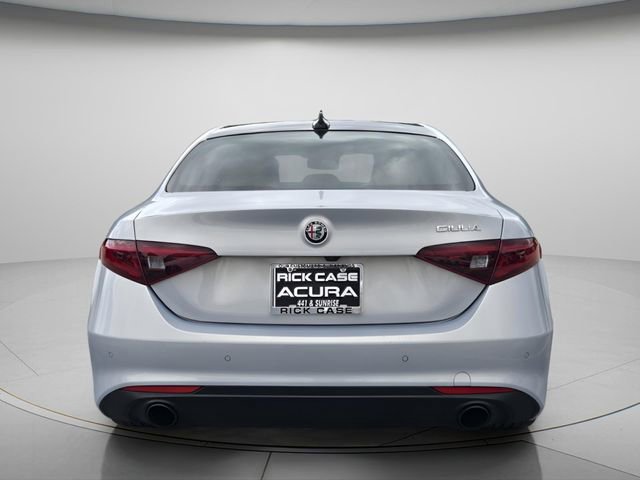 Used 2023 Alfa Romeo Giulia Ti w/ Active Assist Plus Package RWD image 6