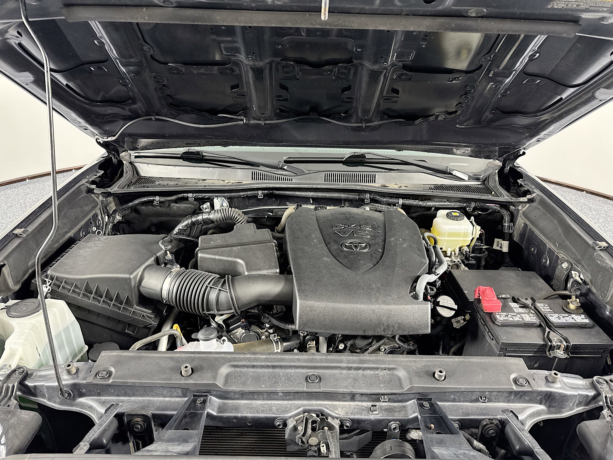 Used 2022 Toyota Tacoma TRD Off-Road image 27