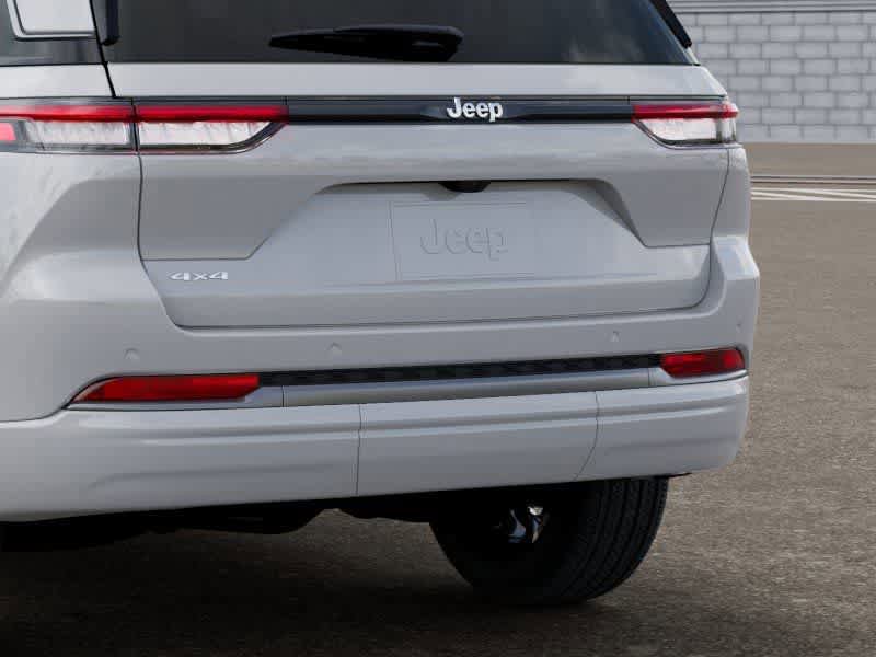 New 2026 Jeep Grand Cherokee Limited AWD/4WD image 13