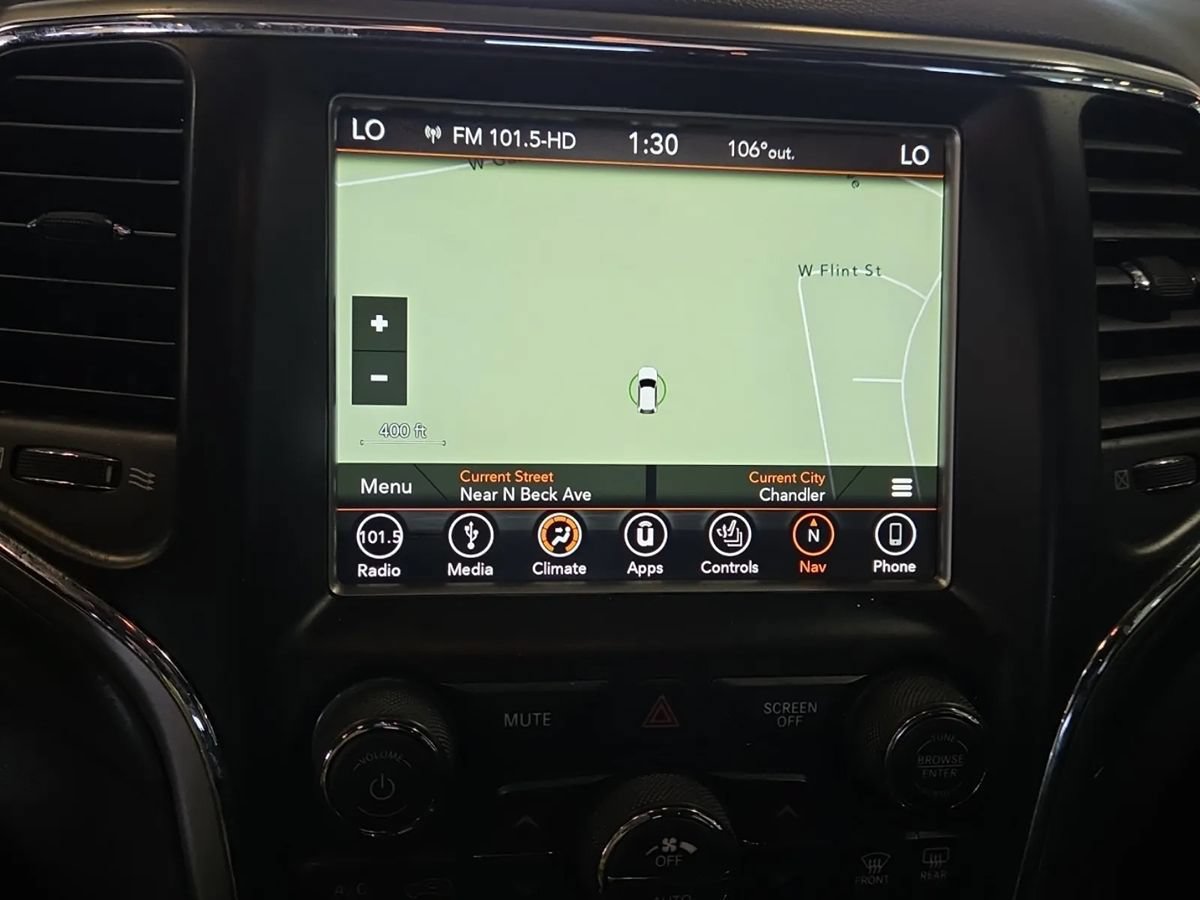 Used 2018 Jeep Grand Cherokee Altitude RWD image 8