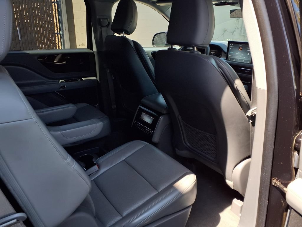 Used 2021 Lincoln Aviator Reserve RWD image 20