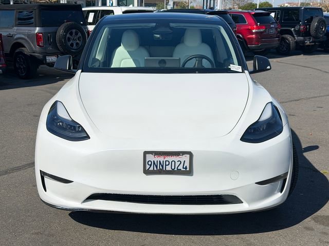 Used 2024 Tesla Model Y Performance image 3