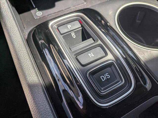 Used 2024 Honda Pilot Touring image 11