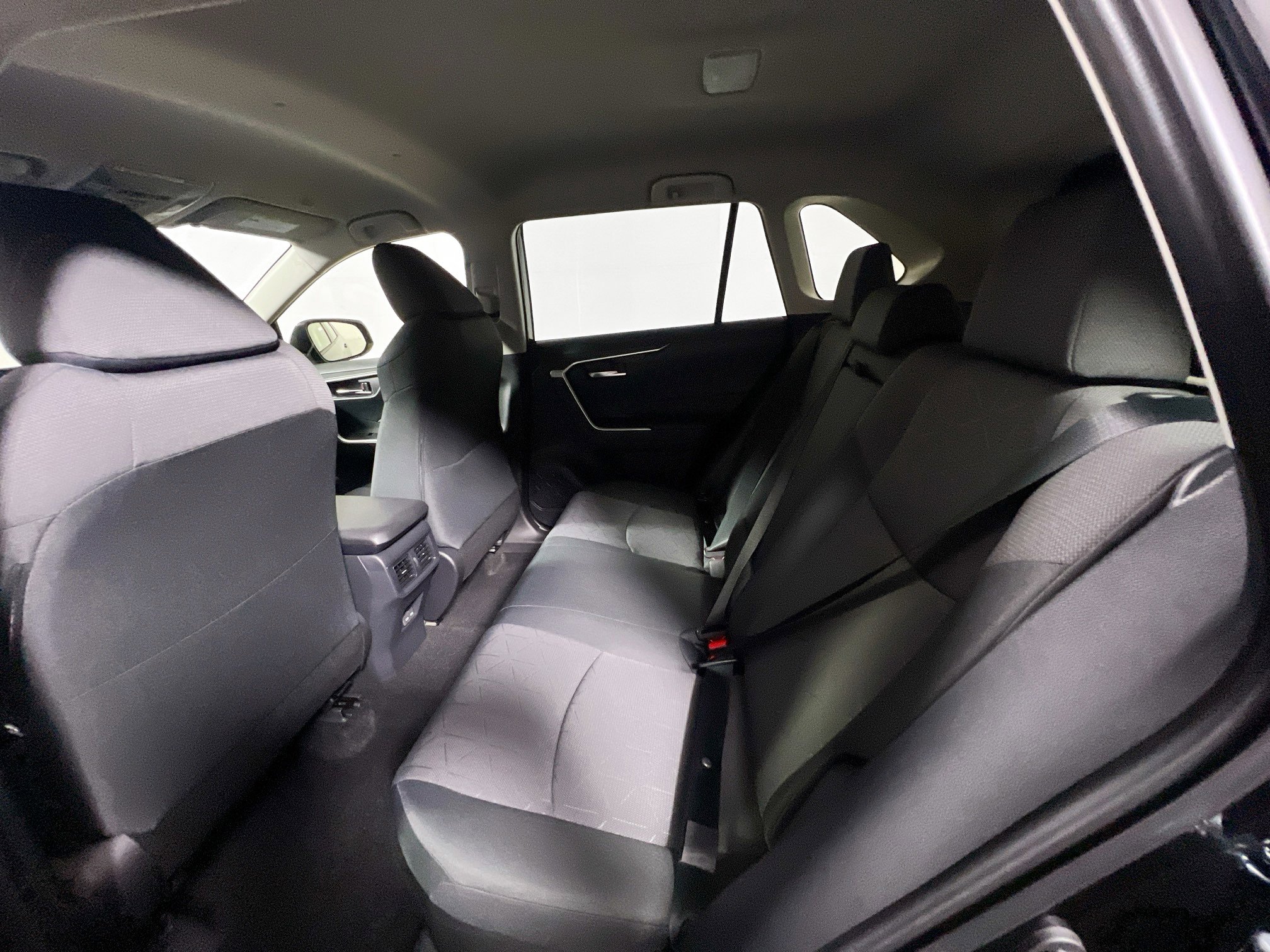 New 2025 Toyota RAV4 XLE image 29