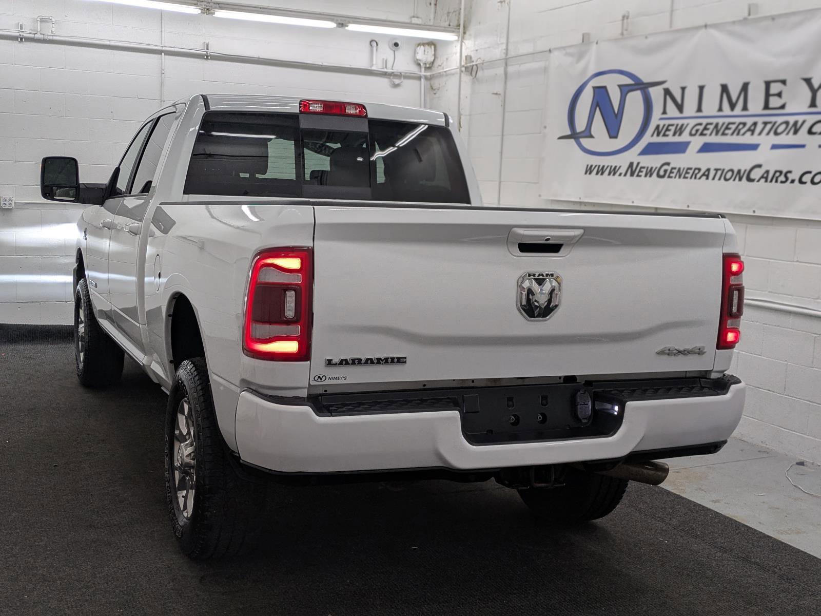 Used 2024 RAM 2500 Laramie image 15