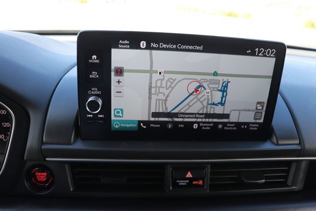 Certified 2024 Honda Pilot Touring image 12