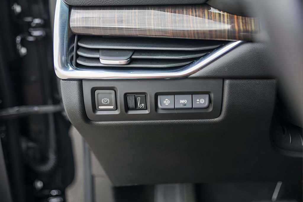 Used 2019 Cadillac XT4 Premium Luxury FWD image 15