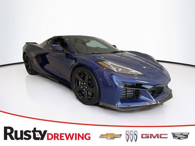 Used 2025 Chevrolet Corvette Z06 RWD image 1