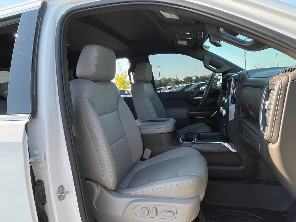 Used 2022 GMC Sierra 1500 SLT AWD/4WD image 47