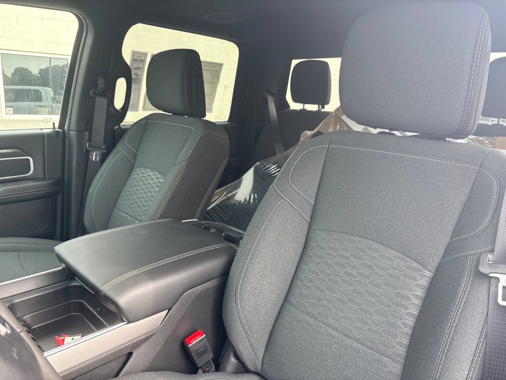 New 2026 RAM 2500 Big Horn AWD/4WD image 20