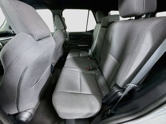 Certified 2026 Toyota 4Runner SR5 AWD/4WD image 24