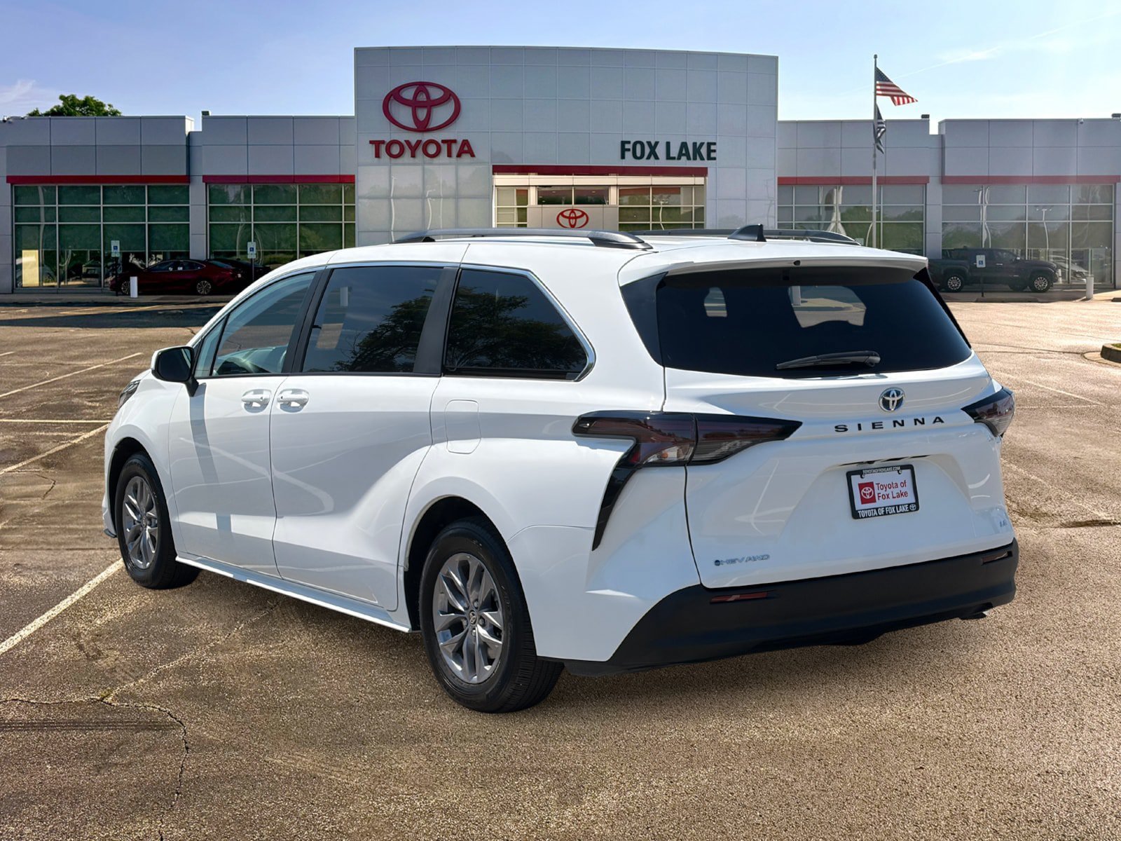 New 2025 Toyota Sienna LE w/ LE Plus Package AWD/4WD image 3
