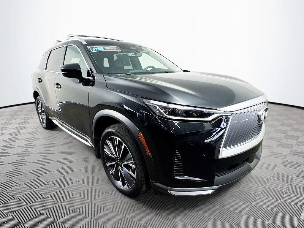 Certified 2026 INFINITI QX60 Luxe w/ Family Package FWD image 3