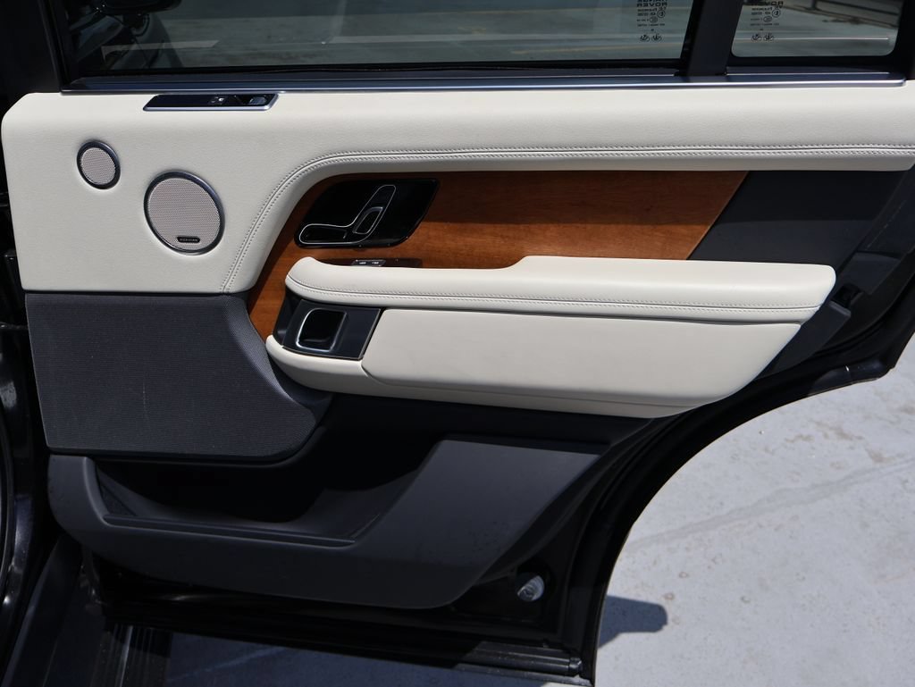 Used 2021 Land Rover Range Rover P525 Westminster Edition LWB AWD/4WD image 16