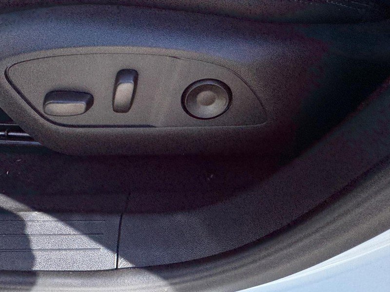 New 2026 Chevrolet Equinox EV LT FWD image 10