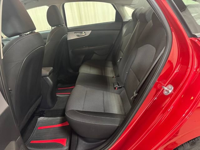 Used 2024 Kia Forte LXS w/ LXS Technology Package image 28