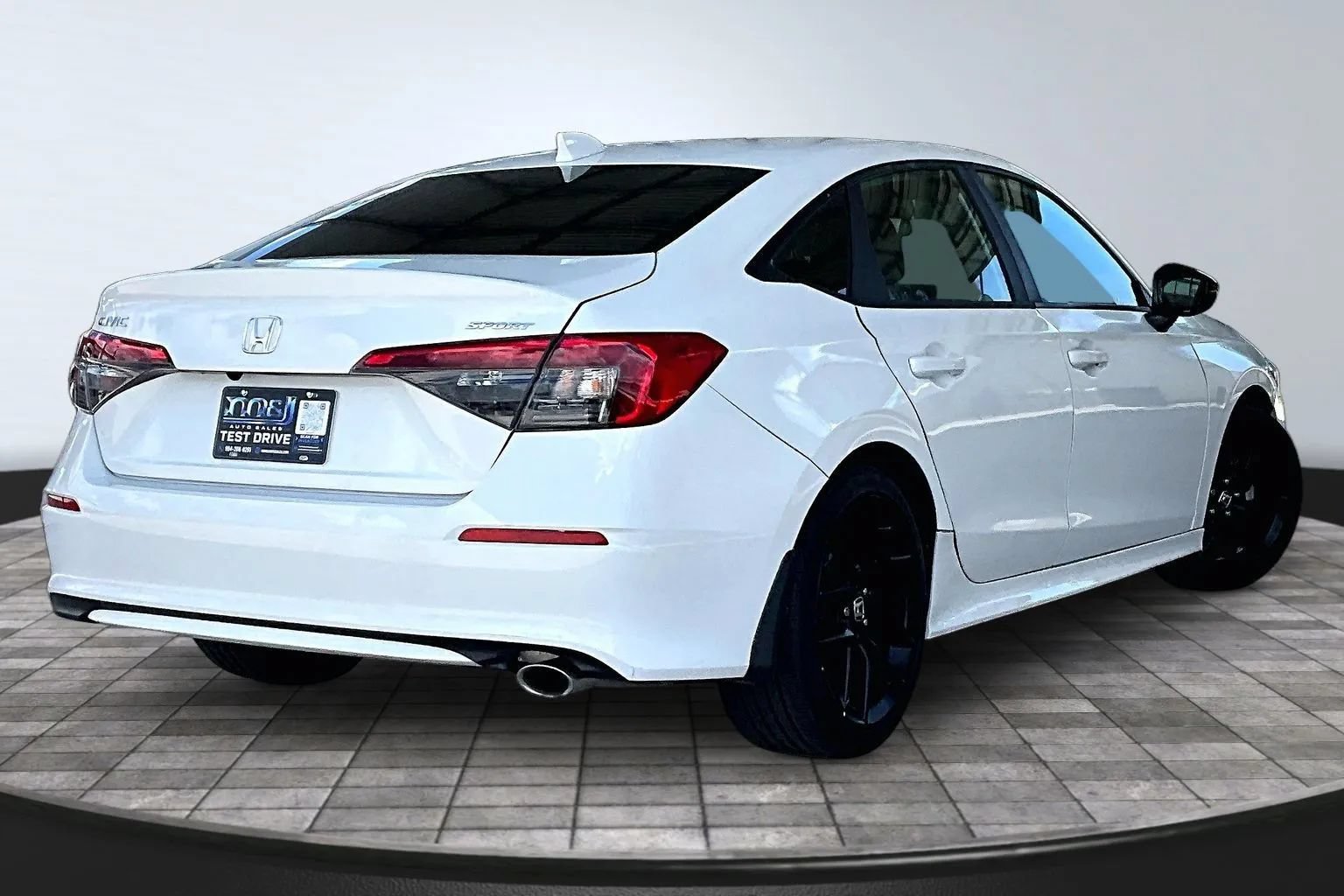 Used 2023 Honda Civic Sport image 6