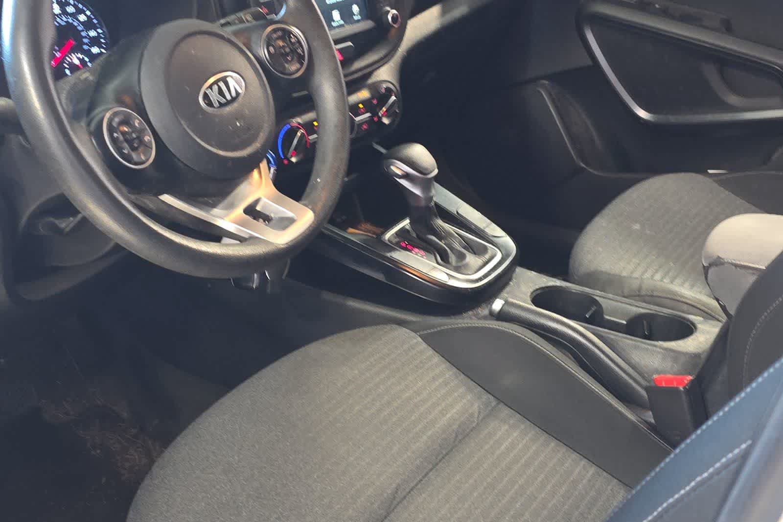 Used 2020 Kia Soul S FWD image 14